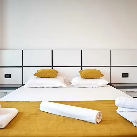 Onix Ns فندق مامايا